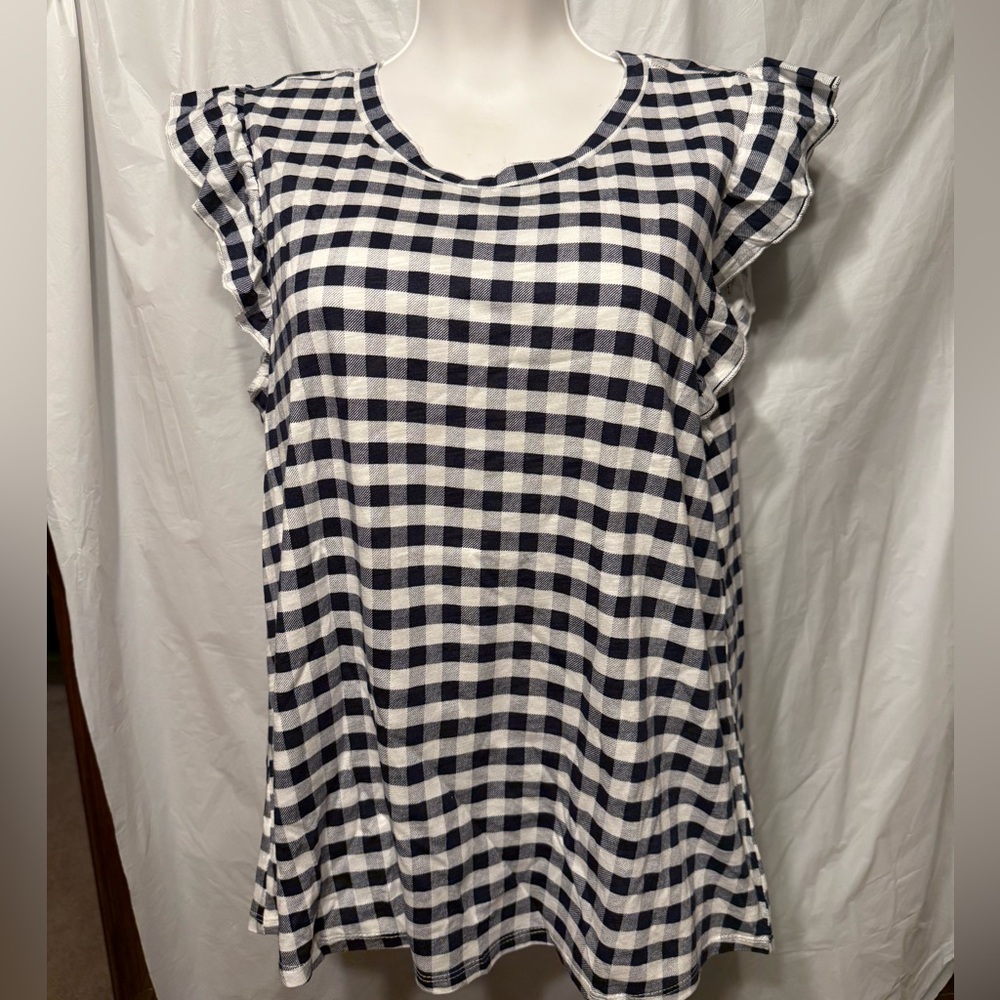 Maurice’s ladies top, navy and white checked, size large new with tags
